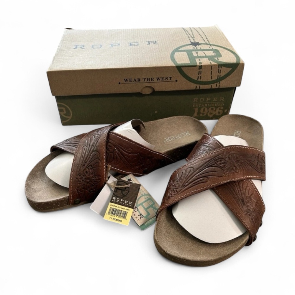 NWT NIB Roper Women's Delaney Tooled Leather Tan Cross Band Sandal Size 11